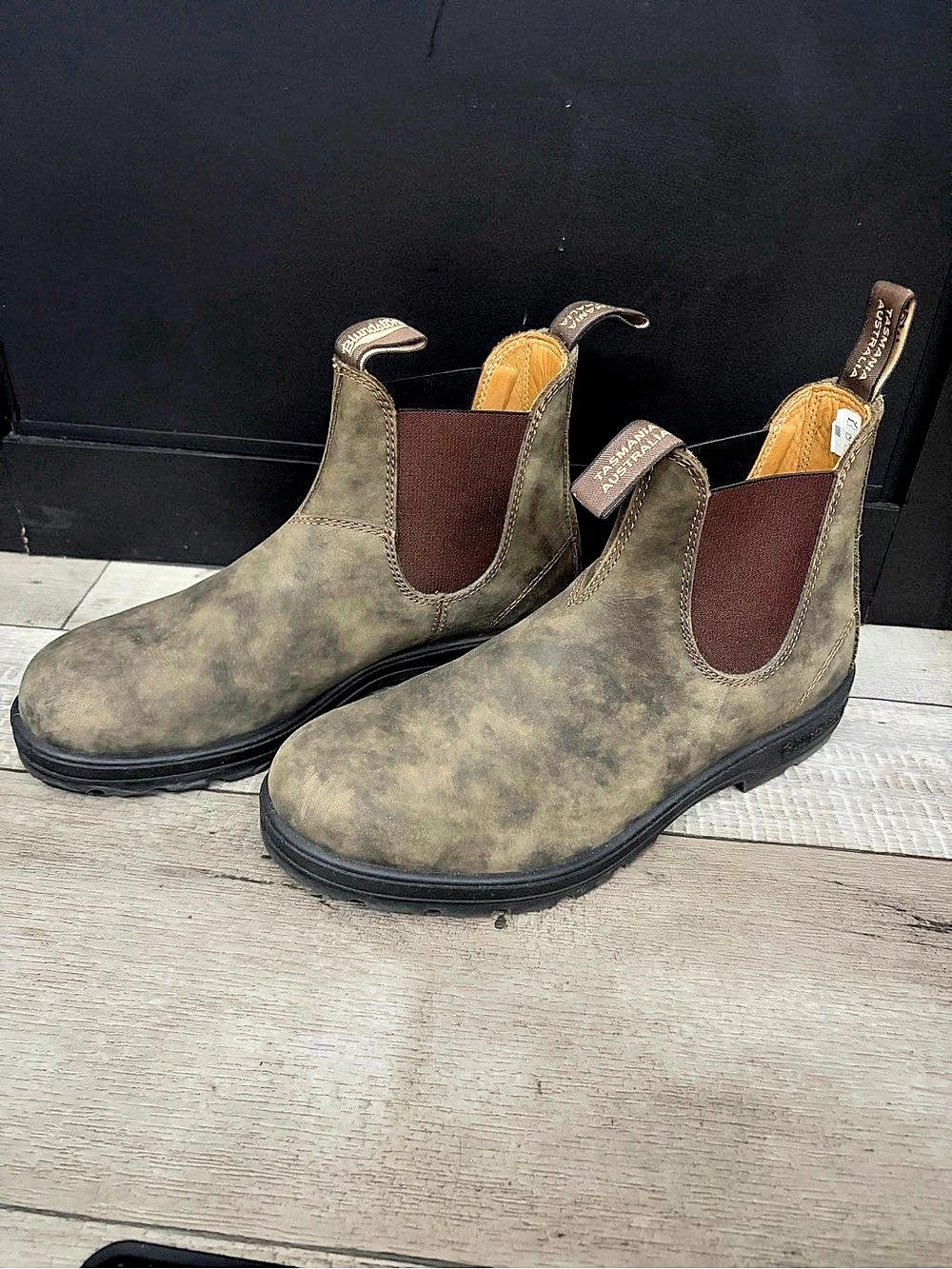 Blundstone 585 Chelsea Boots Rustic Brown US 10
